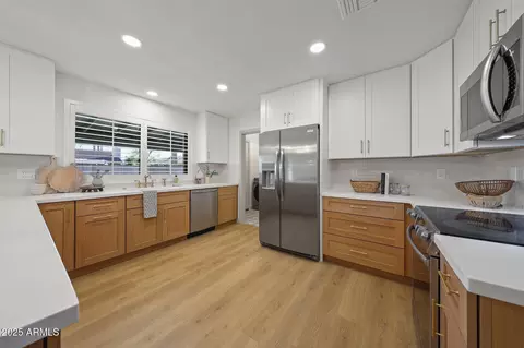 2901 E Cortez St, Phoenix, AZ 85028 photo 13