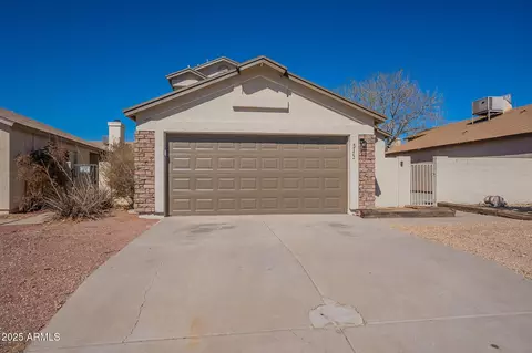 8772 W Grovers Ave W, Peoria, AZ 85382