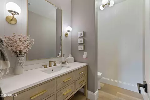 Bath - 3937 E Norcroft Cir, Mesa, AZ 85215 photo 1 of 7