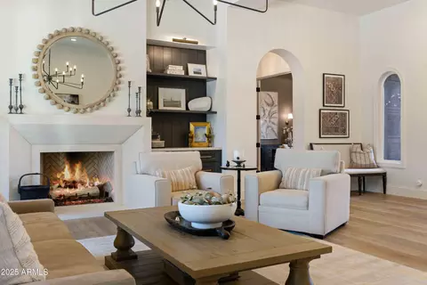 Living - 3937 E Norcroft Cir, Mesa, AZ 85215 photo 2 of 12