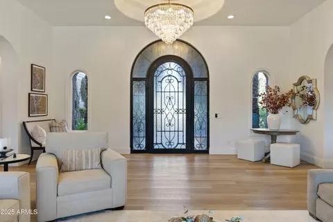 Entry Way - 3937 E Norcroft Cir, Mesa, AZ 85215 photo 2 of 8