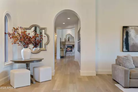 Entry Way - 3937 E Norcroft Cir, Mesa, AZ 85215 photo 3 of 8