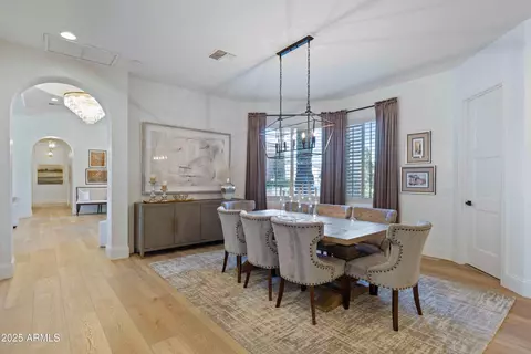 Dining - 3937 E Norcroft Cir, Mesa, AZ 85215 photo 2 of 5