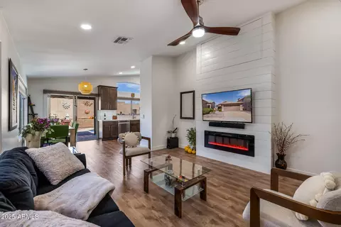 4102 E Meadow Dr, Phoenix, AZ 85032 photo 5