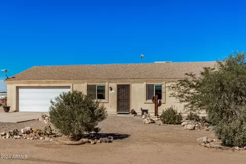 2900 E Paloma Rd, Eloy, AZ 85131