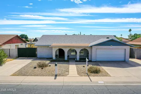 4929 W Christy Dr, Glendale, AZ 85304