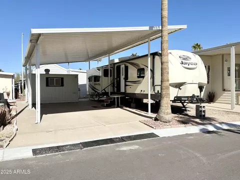 411 S Hawks Eye Dr #411, Apache Junction, AZ 85119 photo 2