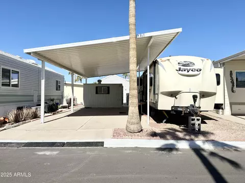 411 S Hawks Eye Dr #411, Apache Junction, AZ 85119