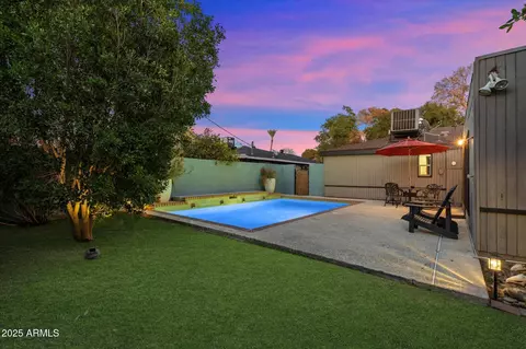 Exterior - 7334 N 7th Ave, Phoenix, AZ 85021 photo 14 of 17