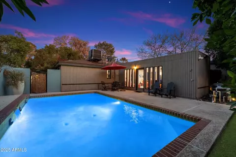 Exterior - 7334 N 7th Ave, Phoenix, AZ 85021 photo 16 of 17