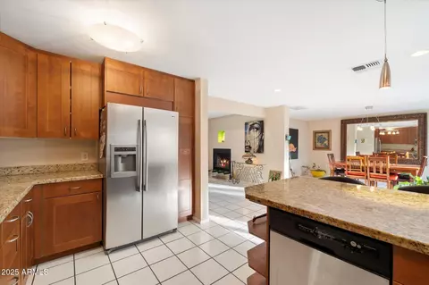 Kitchen - 7334 N 7th Ave, Phoenix, AZ 85021 photo 4 of 4