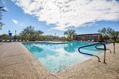 Exterior - 2425 W Bronco Butte Trl #2030, Phoenix, AZ 85085 photo 5 of 6