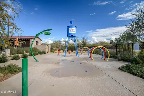 View/Area - 2425 W Bronco Butte Trl #2030, Phoenix, AZ 85085 photo 3 of 7