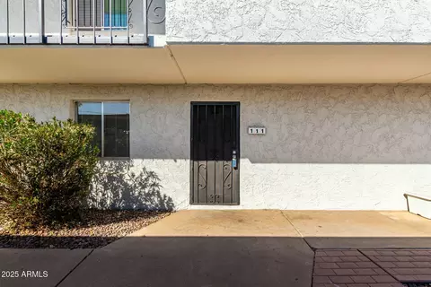 3313 N 68th St #111, Scottsdale, AZ 85251