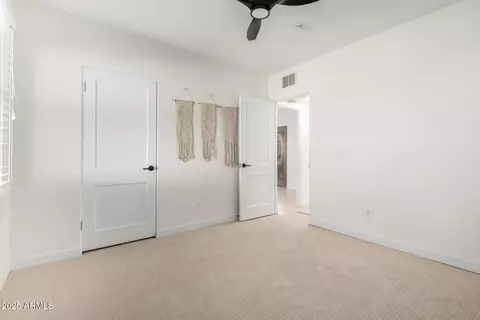 Bedroom - 1716 W Weldon Ave, Phoenix, AZ 85015 photo 4 of 5