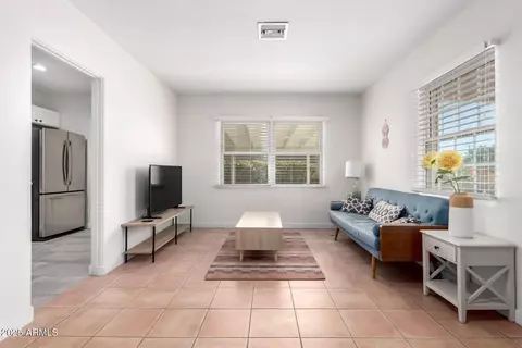 Living - 1716 W Weldon Ave, Phoenix, AZ 85015 photo 1 of 1