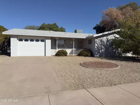5828 E Dallas St, Mesa, AZ 85205