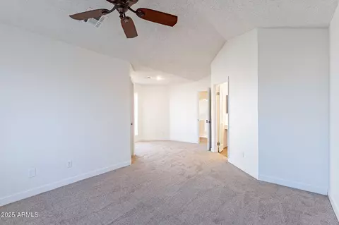 Bedroom - 433 E Utopia Rd, Phoenix, AZ 85024 photo 1 of 6