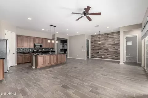 4960 S Wade Dr, Gilbert, AZ 85298 photo 8