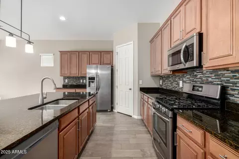 4960 S Wade Dr, Gilbert, AZ 85298 photo 12