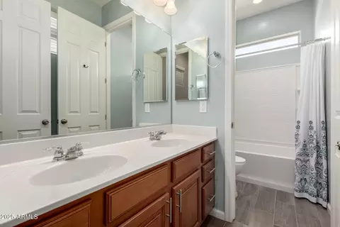 4960 S Wade Dr, Gilbert, AZ 85298 photo 23