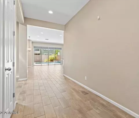 4960 S Wade Dr, Gilbert, AZ 85298 photo 5