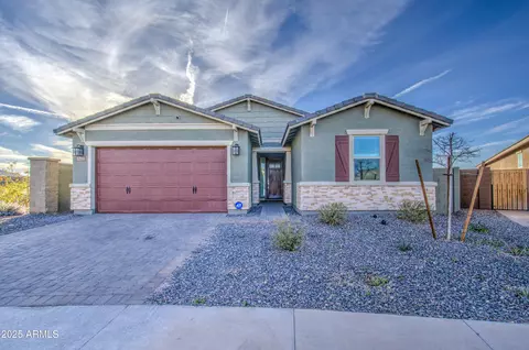 8420 S 69th Ln, Laveen, AZ 85339