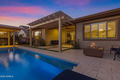 Exterior - 3947 E Austin Dr, Gilbert, AZ 85296 photo 19 of 20