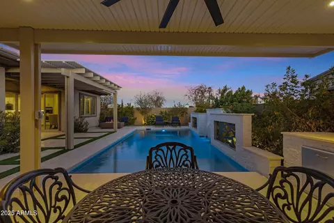 Exterior - 3947 E Austin Dr, Gilbert, AZ 85296 photo 14 of 20