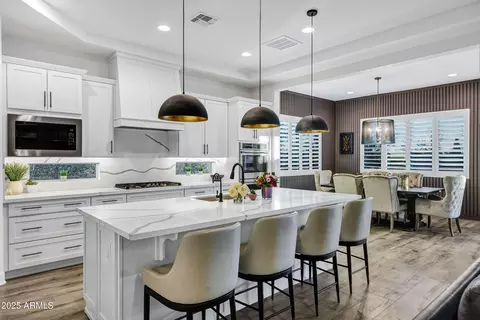 Kitchen - 3947 E Austin Dr, Gilbert, AZ 85296 photo 2 of 9