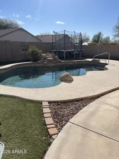 Exterior - 4613 W Moss Springs Rd, Anthem, AZ 85086 photo 4 of 5