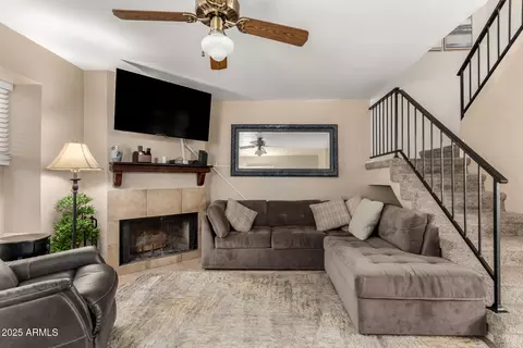 7977 W Wacker Rd #171, Peoria, AZ 85381