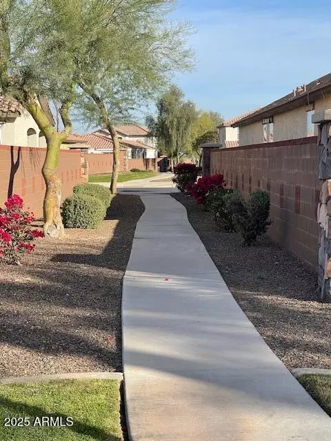 808 E Constance Way, Phoenix, AZ 85042 photo 33