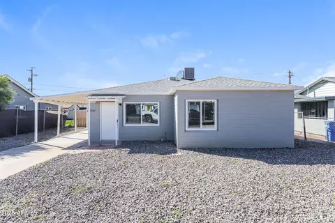 2027 W Monte Vista Rd, Phoenix, AZ 85009