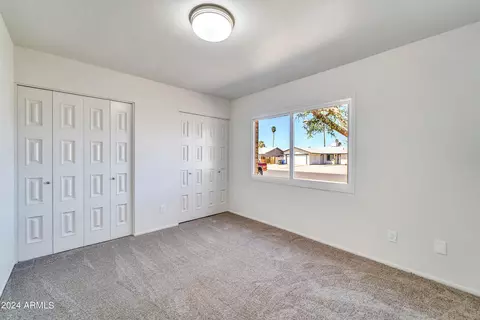 14643 N 35th Dr, Phoenix, AZ 85053 photo 17