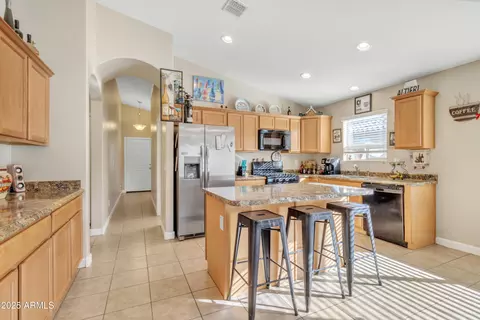 5653 E Athena Rd, Florence, AZ 85132 photo 5