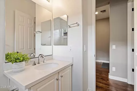 4088 E Comstock Dr, Gilbert, AZ 85296 photo 23