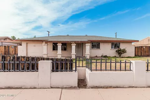 5730 N 61st Ln, Glendale, AZ 85301