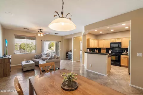 3734 W Blue Eagle Ct, Phoenix, AZ 85086 photo 6