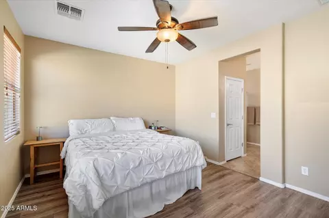 3734 W Blue Eagle Ct, Phoenix, AZ 85086 photo 16