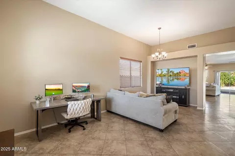 3734 W Blue Eagle Ct, Phoenix, AZ 85086 photo 2