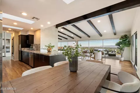 Dining - 4959 E Red Rock Dr, Phoenix, AZ 85018 photo 2 of 4