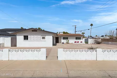 8556 E Pecos Ln, Scottsdale, AZ 85250