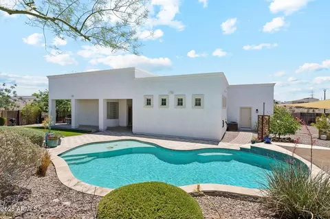 10328 W Villa Linda Dr, Peoria, AZ 85383