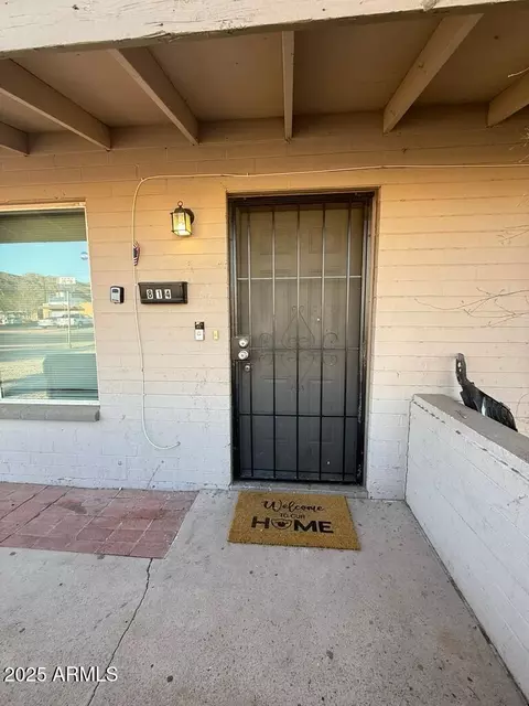 Exterior - 816 E Hazel Dr, Phoenix, AZ 85042 photo 2 of 5