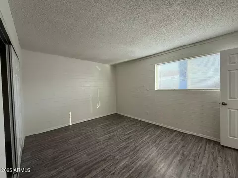Bedroom - 801 E Siesta Dr, Phoenix, AZ 85042 photo 1 of 2