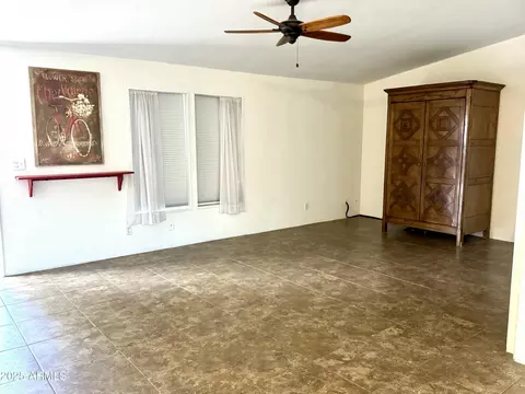 208 E Wagoner Rd, Phoenix, AZ 85022 photo 8