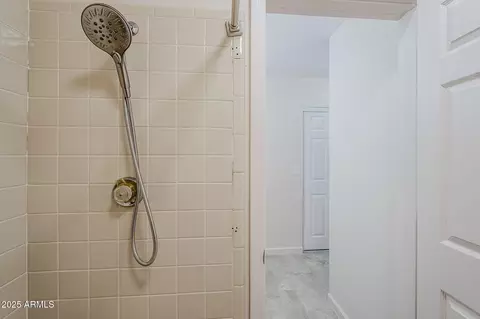 Bath - 4702 N 87th Ave, Phoenix, AZ 85037 photo 3 of 5
