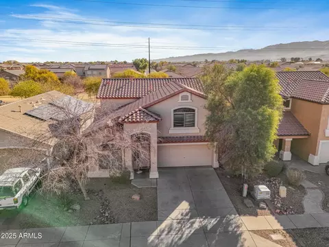 8613 S 49th Dr, Laveen, AZ 85339