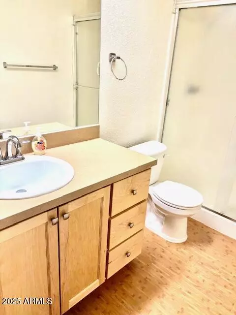 Bath - 214 E Ruth Ave #107, Phoenix, AZ 85020 photo 3 of 3